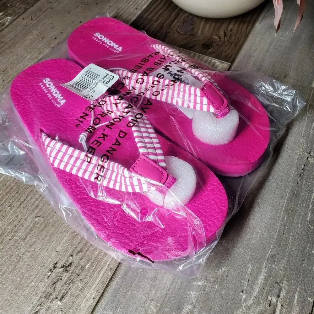 NWT Sonoma Goods for Life Sonnyy Kids Thong Sandals Pink Stripe Size 2